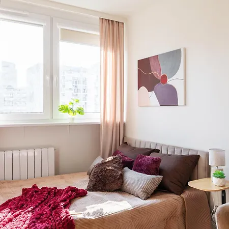 Grzybowska 30 - Red - Better Appartement