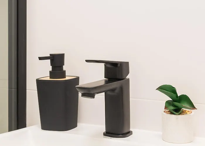 Apartment Grzybowska 30 - Red - Better Warsaw